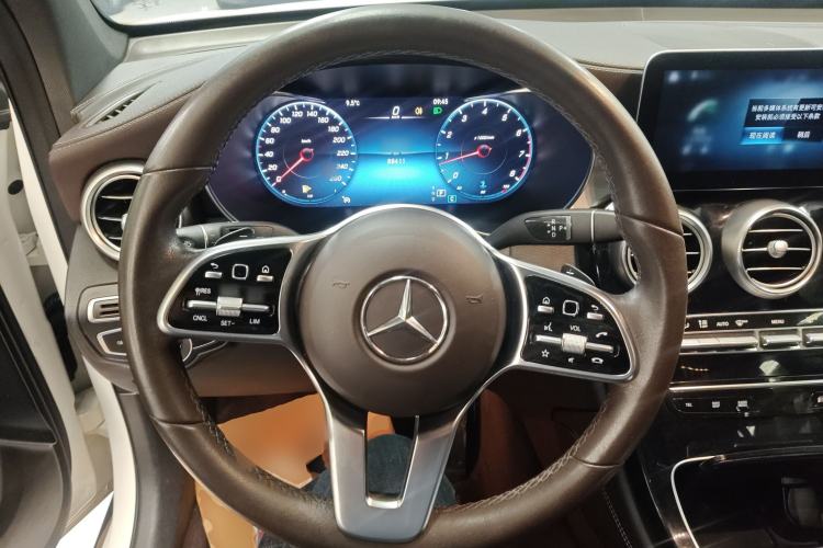 Used Mercedes-Benz GLC 2020 Facelifted GLC 260 L 4MATIC Dynamic Edition Steering Wheel