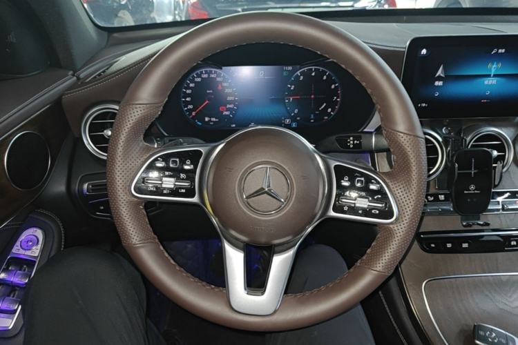 Used Mercedes-Benz GLC 2020 Facelift GLC 300 L 4MATIC Dynamic Edition Steering Wheel