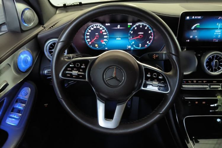 Used Mercedes-Benz GLC 2020 Facelifted GLC 260 L 4MATIC Dynamic Edition Steering Wheel