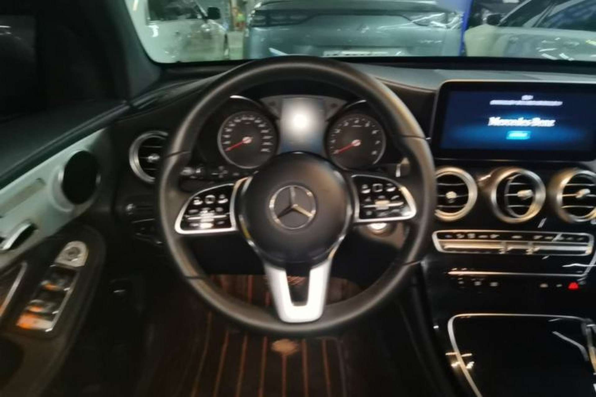Used Mercedes-Benz GLC 2020 GLC 260 L 4MATIC Dynamic Model Steering Wheel