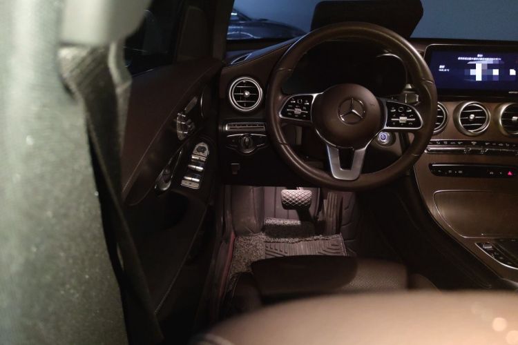 Used Mercedes-Benz GLC 2020 Facelift GLC 260 L 4MATIC Luxury Edition Steering Wheel