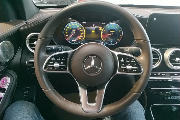 Used Mercedes-Benz GLC 2020 Facelifted GLC 260 L 4MATIC Dynamic Edition Steering Wheel