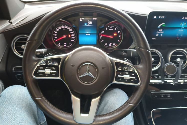 Used Mercedes-Benz GLC 2020 GLC 260 L 4MATIC Dynamic Model Steering Wheel