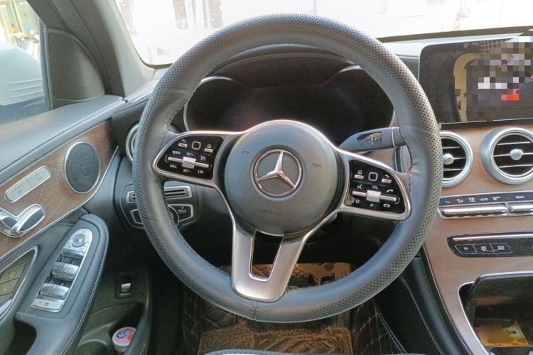 Used Mercedes-Benz GLC 2020 GLC 260 L 4MATIC Luxury Model Steering Wheel