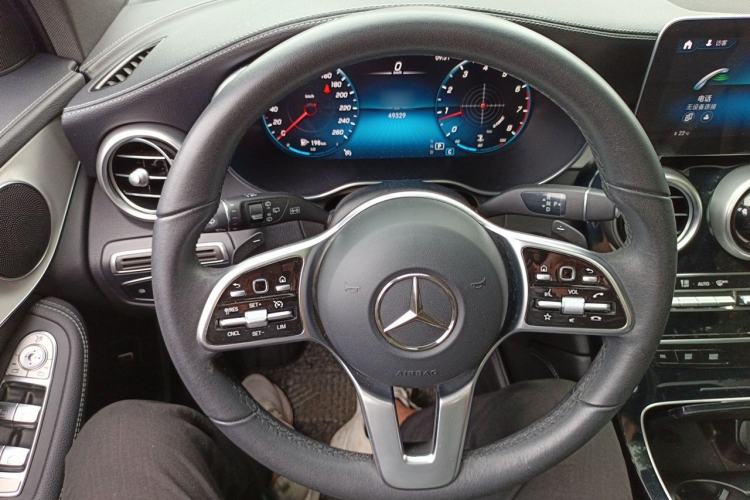 Used Mercedes-Benz GLC 2020 Facelifted GLC 260 L 4MATIC Dynamic Edition Steering Wheel