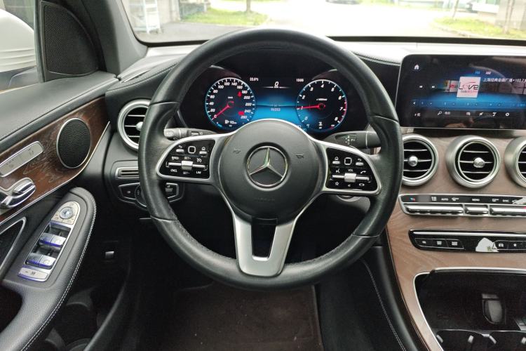 Used Mercedes-Benz GLC 2020 GLC 300 L 4MATIC Dynamic Edition Steering Wheel