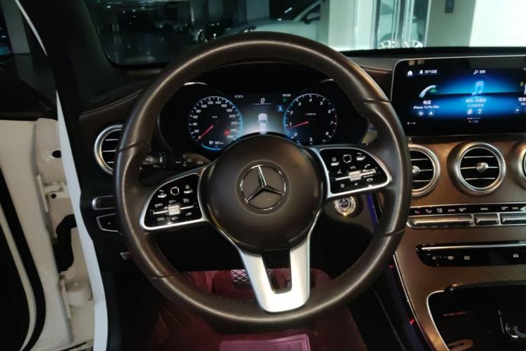 Used Mercedes-Benz GLC 2020 GLC 300 L 4MATIC Dynamic Edition Steering Wheel