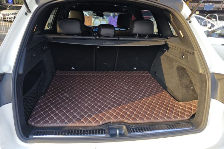 Used Mercedes-Benz GLC 2020 Facelift GLC 300 L 4MATIC Dynamic Edition Trunk