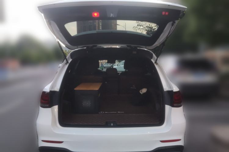 Used Mercedes-Benz GLC 2020 Facelift GLC 300 L 4MATIC Dynamic Edition Trunk