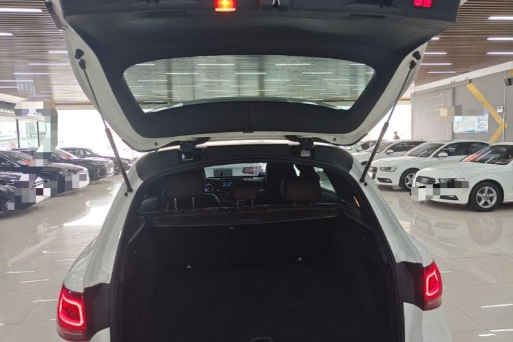 Used Mercedes-Benz GLC 2020 GLC 300 L 4MATIC Dynamic Edition Trunk