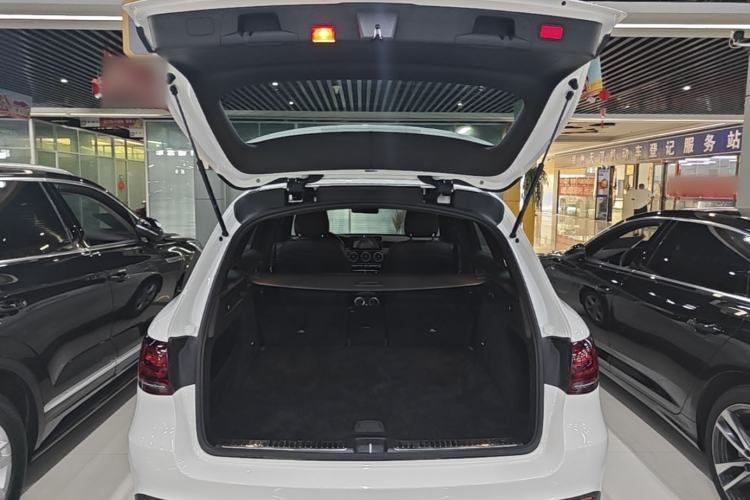 Used Mercedes-Benz GLC 2020 GLC 260 L 4MATIC Dynamic Model Trunk