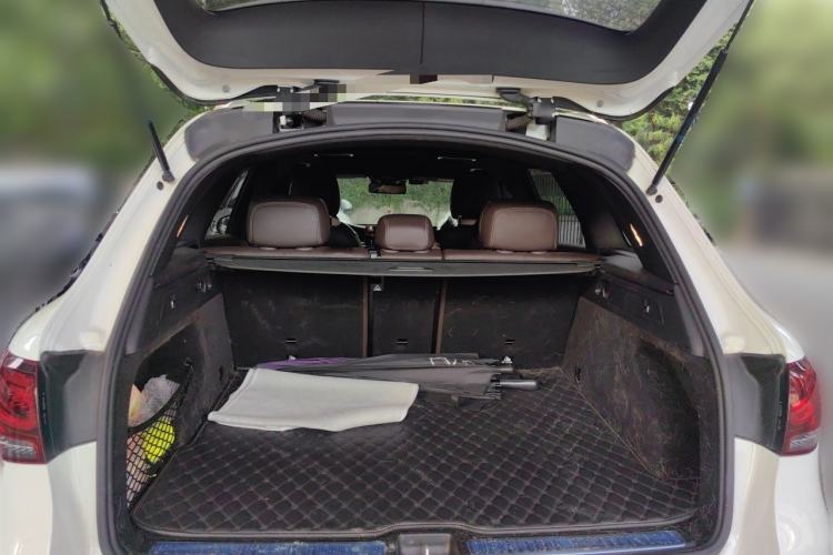 Used Mercedes-Benz GLC 2020 GLC 300 L 4MATIC AMG-Line Trunk