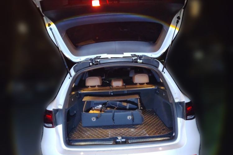 Used Mercedes-Benz GLC 2020 GLC 260 L 4MATIC Luxury Model Trunk