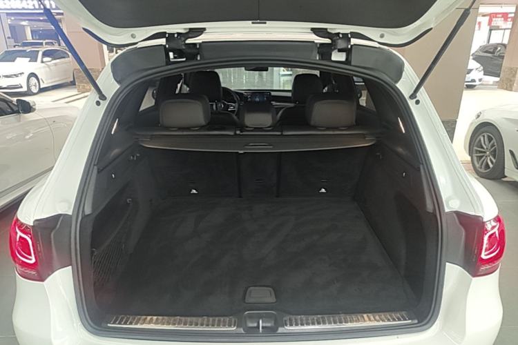 Used Mercedes-Benz GLC 2020 GLC 300 L 4MATIC Dynamic Edition Trunk