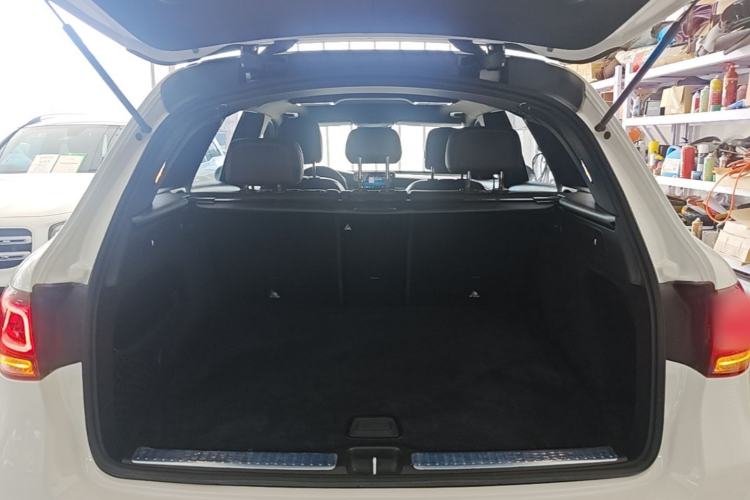 Used Mercedes-Benz GLC 2020 GLC 300 L 4MATIC Luxury Model Trunk