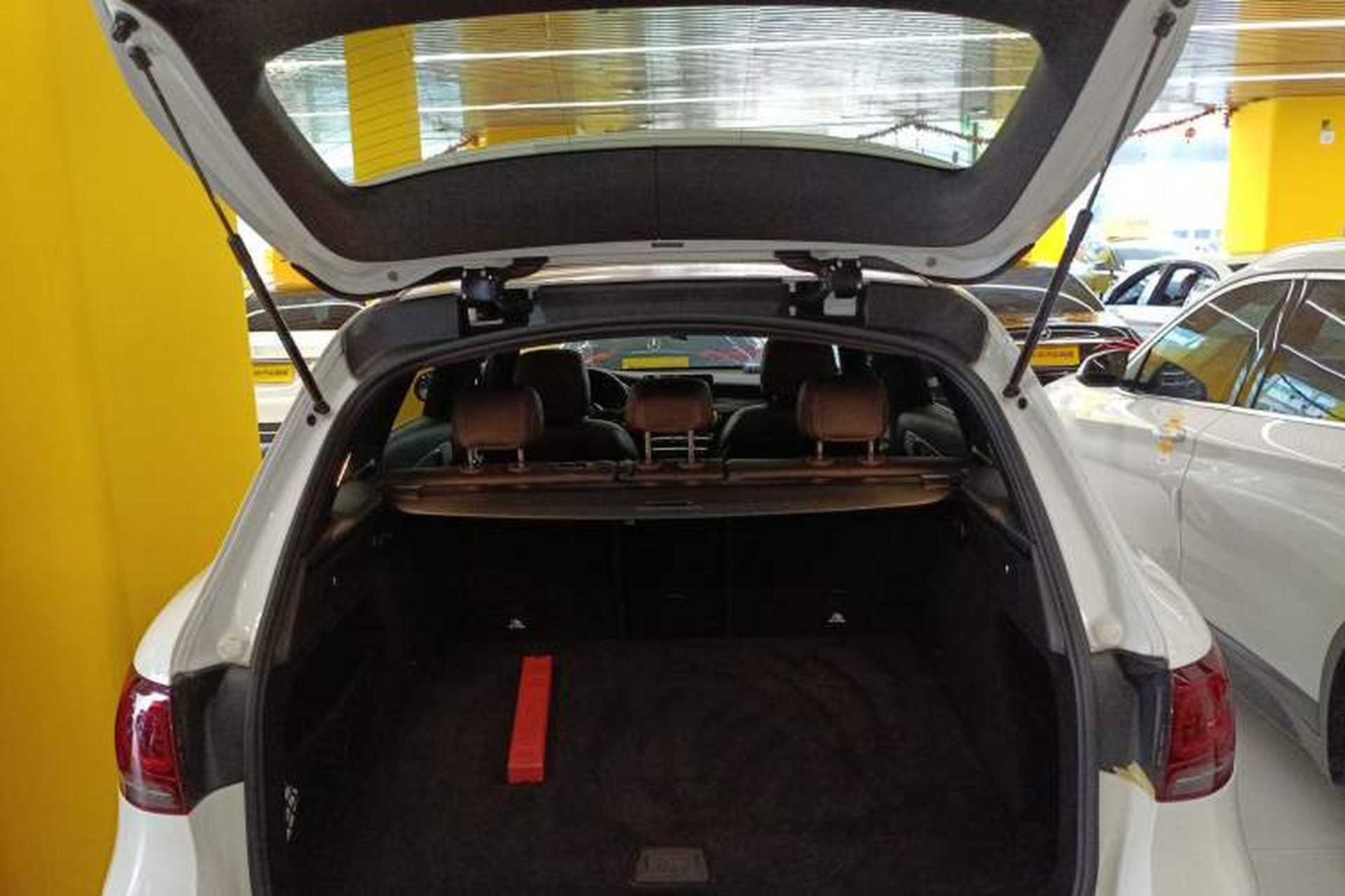 Used Mercedes-Benz GLC 2020 GLC 260 L 4MATIC Dynamic Model Trunk