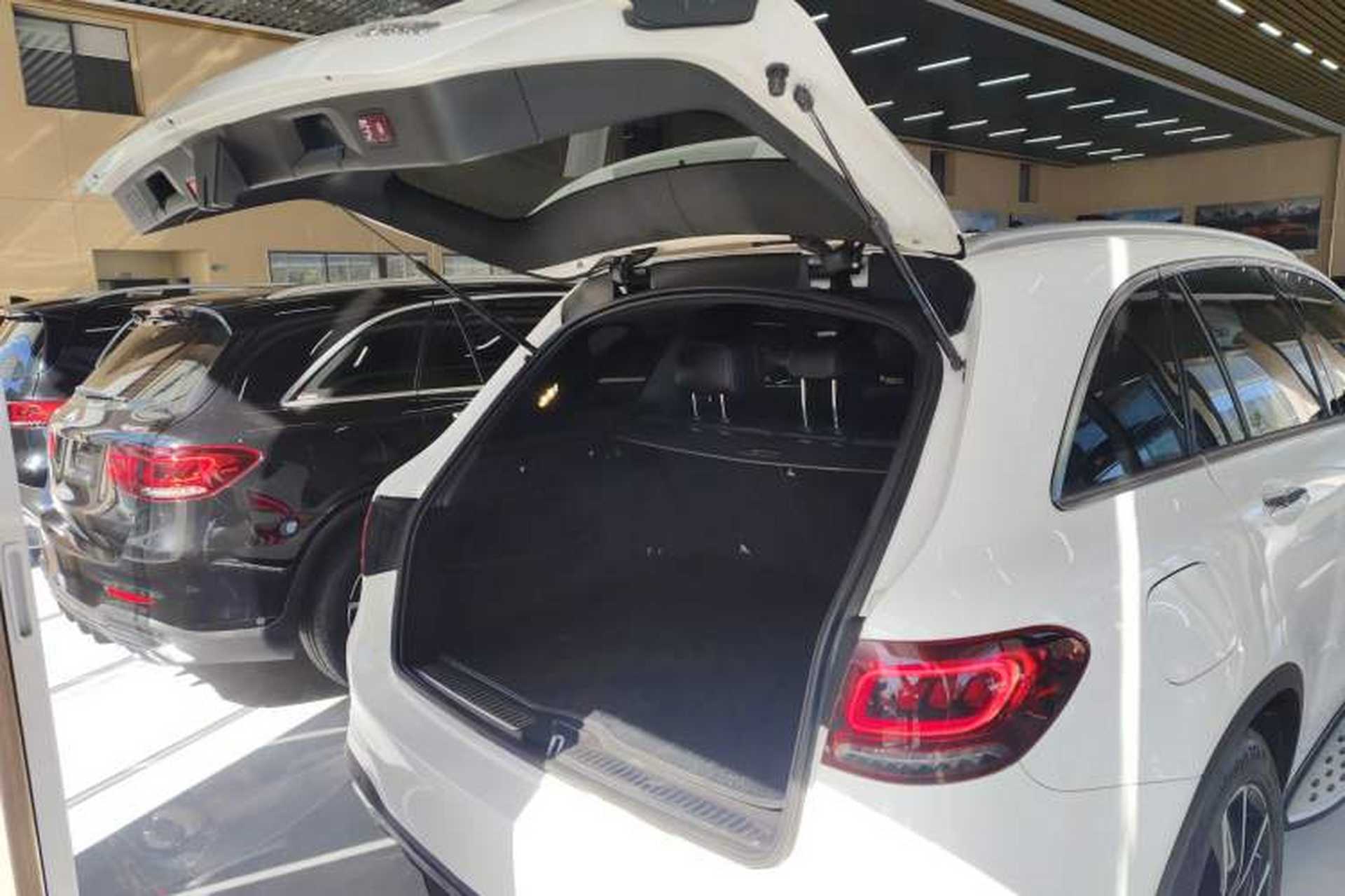 Used Mercedes-Benz GLC 2020 GLC 300 L 4MATIC Dynamic Edition Trunk