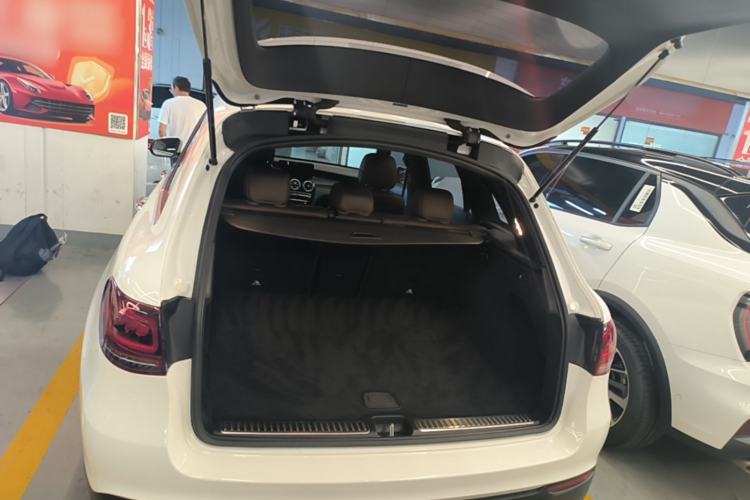 Used Mercedes-Benz GLC 2020 Facelifted GLC 260 L 4MATIC Dynamic Edition Trunk