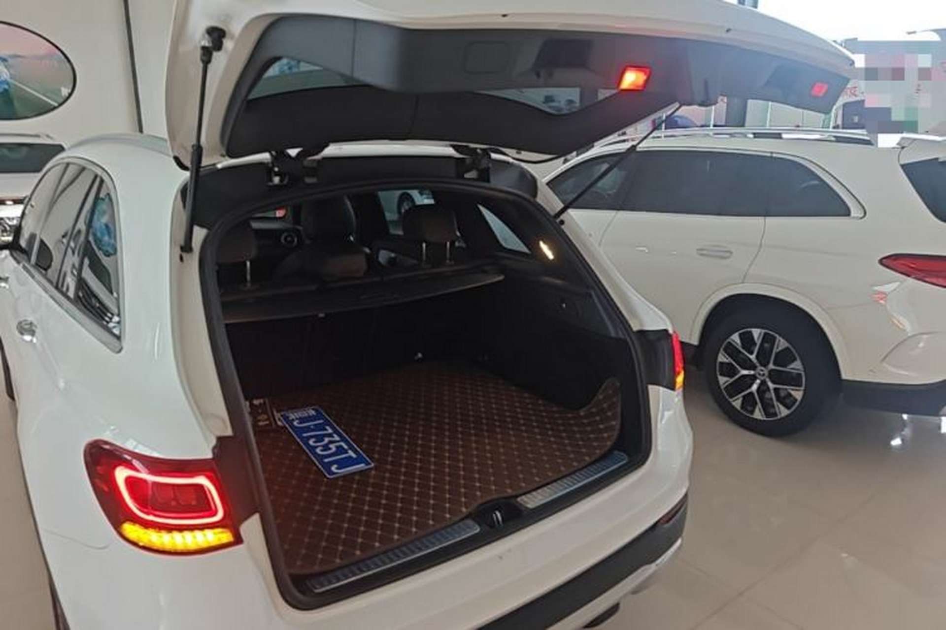 Used Mercedes-Benz GLC 2020 GLC 260 L 4MATIC Dynamic Model Trunk