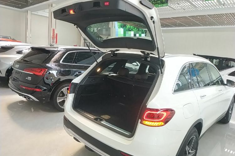 Used Mercedes-Benz GLC 2020 Facelifted GLC 260 L 4MATIC Dynamic Edition Trunk