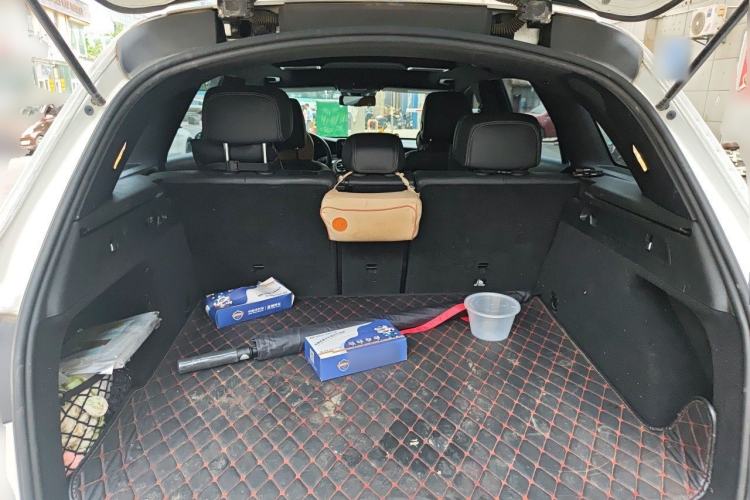 Used Mercedes-Benz GLC 2020 Facelift GLC 300 L 4MATIC Dynamic Edition Trunk