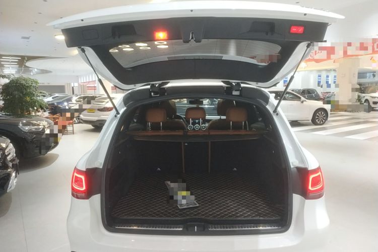 Used Mercedes-Benz GLC 2020 Facelifted GLC 260 L 4MATIC Dynamic Edition Trunk