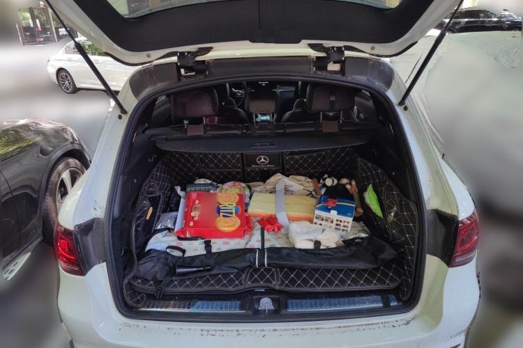 Used Mercedes-Benz GLC 2020 GLC 300 L 4MATIC Dynamic Edition Trunk
