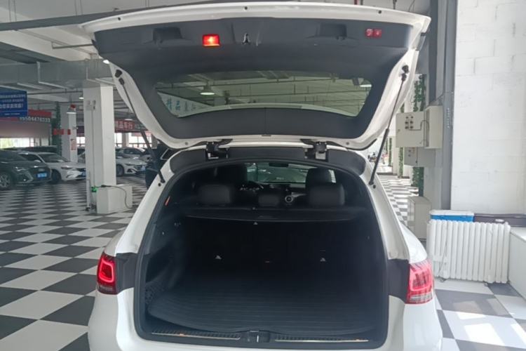 Used Mercedes-Benz GLC 2020 GLC 300 L 4MATIC Dynamic Edition Trunk