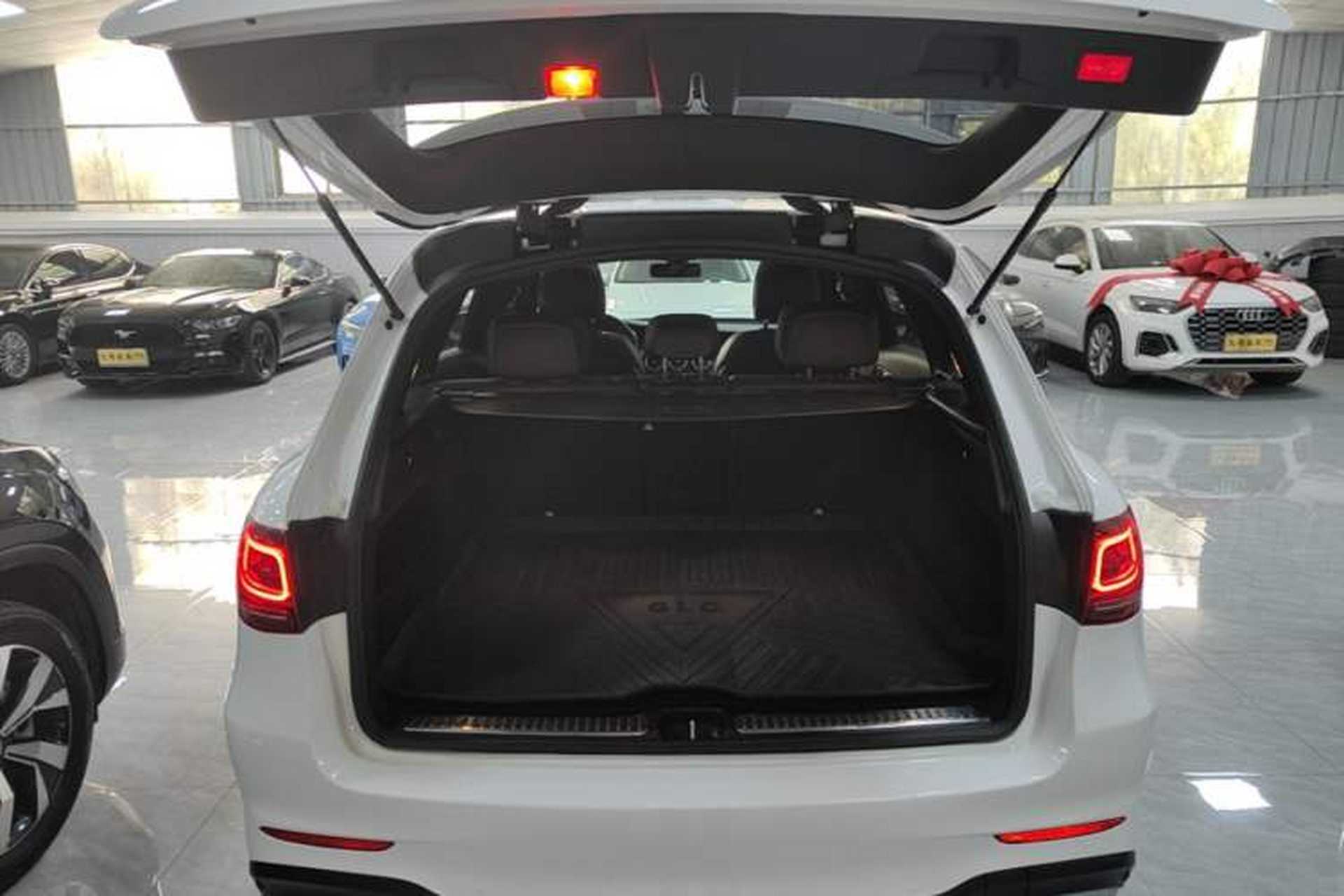 Used Mercedes-Benz GLC 2020 GLC 260 L 4MATIC Luxury Model Trunk