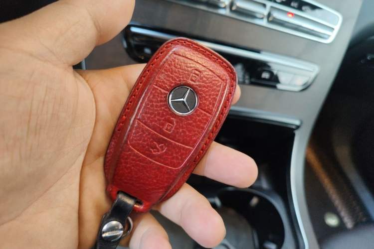 Used Mercedes-Benz GLC 2020 Facelift GLC 300 L 4MATIC Dynamic Edition Vehicle Key