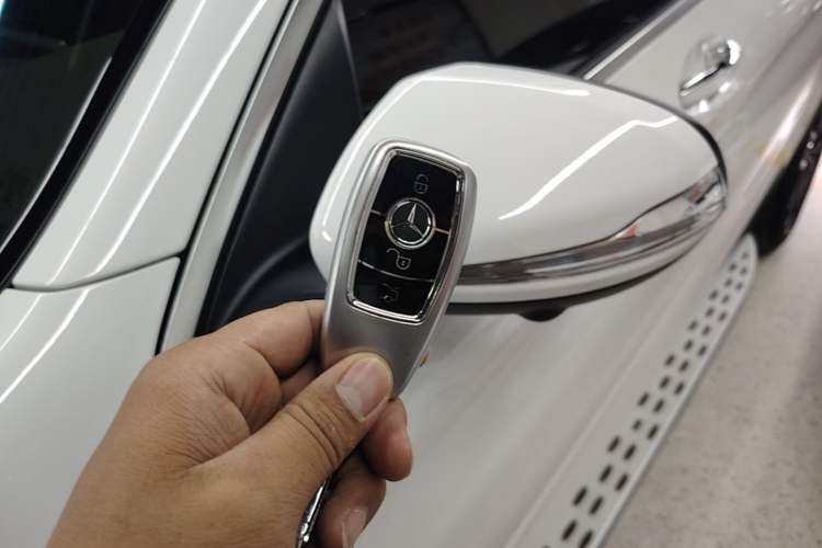 Used Mercedes-Benz GLC 2020 Facelift GLC 300 L 4MATIC Dynamic Edition Vehicle Key