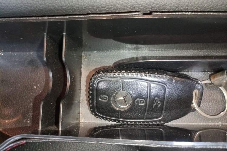 Used Mercedes-Benz GLC 2020 Facelifted GLC 260 L 4MATIC Dynamic Edition Vehicle Key