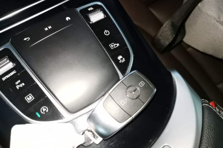 Used Mercedes-Benz GLC 2020 Facelifted GLC 260 L 4MATIC Dynamic Edition Vehicle Key