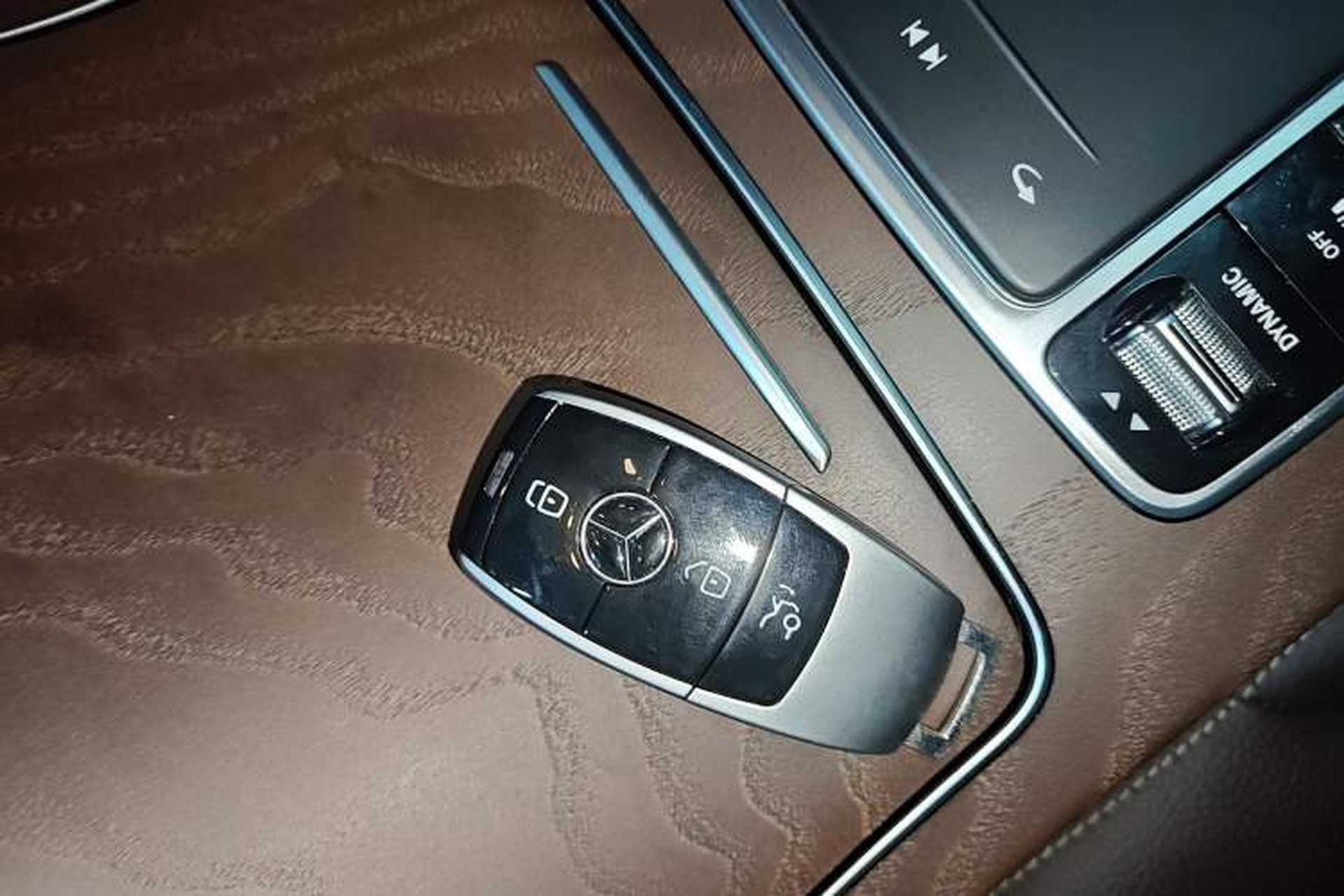 Used Mercedes-Benz GLC 2020 Facelift GLC 260 L 4MATIC Luxury Edition Vehicle Key