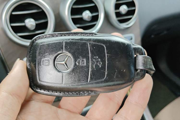 Used Mercedes-Benz GLC 2020 GLC 300 L 4MATIC Dynamic Edition Vehicle Key