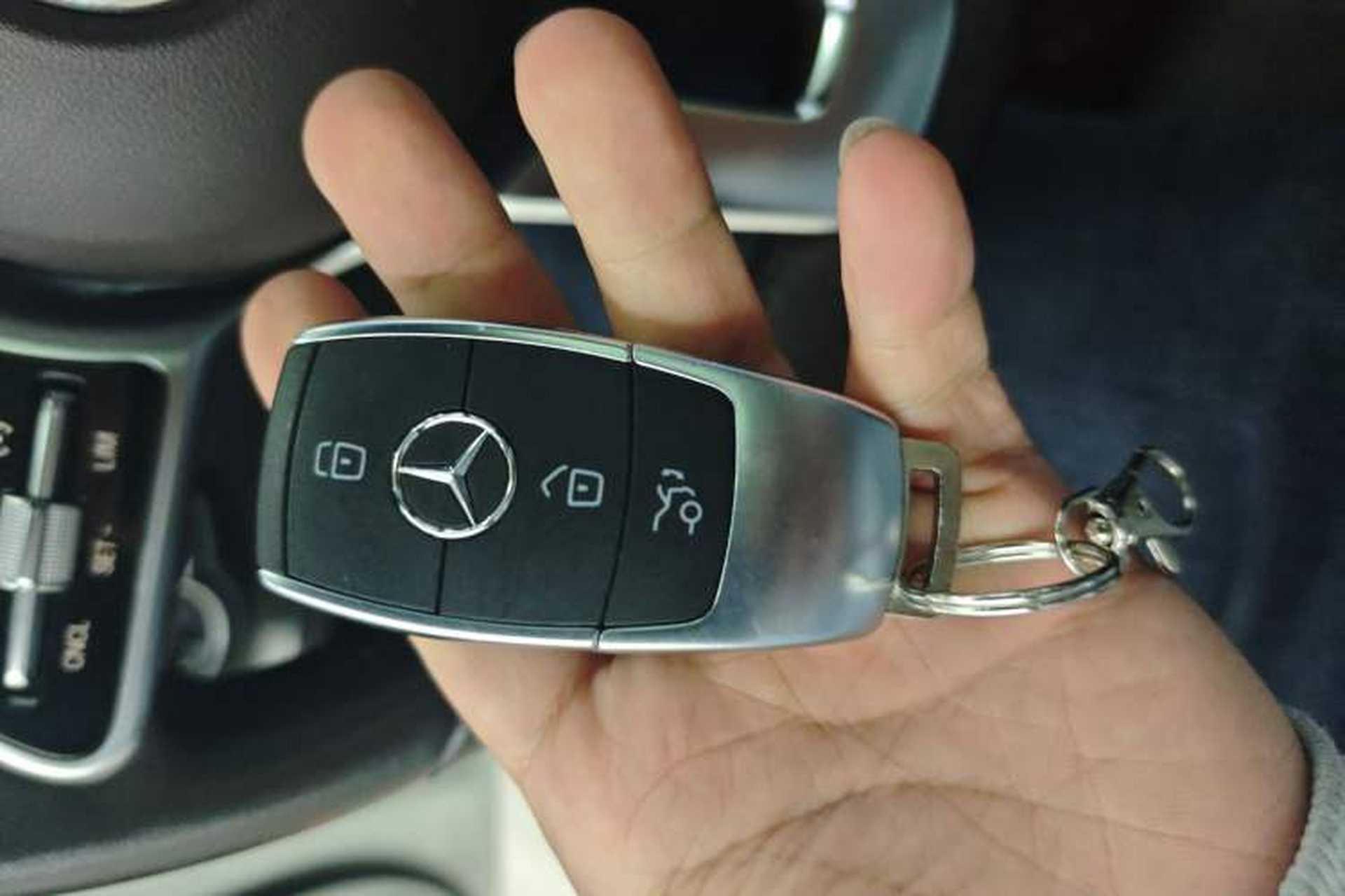 Used Mercedes-Benz GLC 2020 GLC 300 L 4MATIC Dynamic Edition Vehicle Key