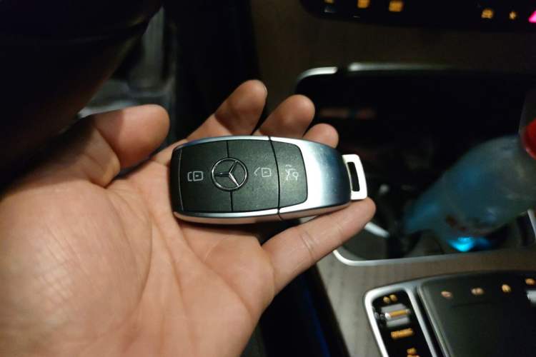 Used Mercedes-Benz GLC 2020 Facelift GLC 300 L 4MATIC Dynamic Edition Vehicle Key