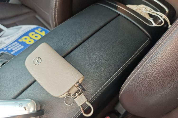 Used Mercedes-Benz GLC 2020 Facelift GLC 300 L 4MATIC Dynamic Edition Vehicle Key