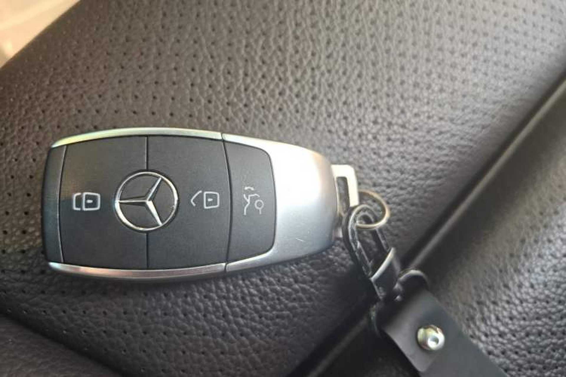 Used Mercedes-Benz GLC 2020 Facelift GLC 300 L 4MATIC Dynamic Edition Vehicle Key