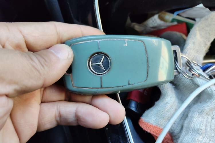 Used Mercedes-Benz GLC 2020 GLC 260 L 4MATIC Dynamic Model Vehicle Key
