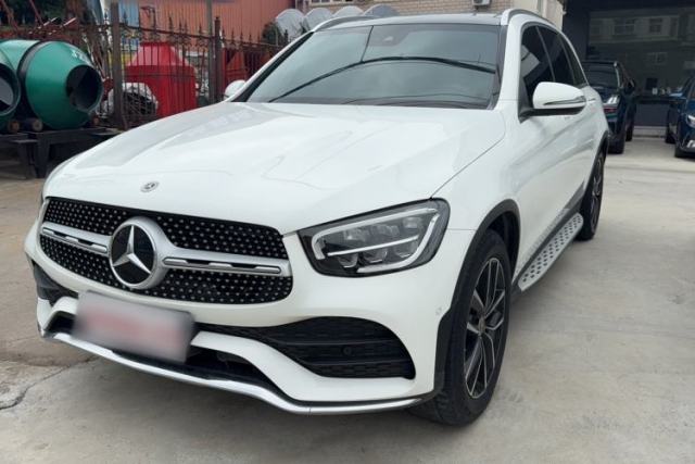Ojetý Mercedes-Benz GLC 2020 Facelifted GLC 300 L 4MATIC AMG-Line