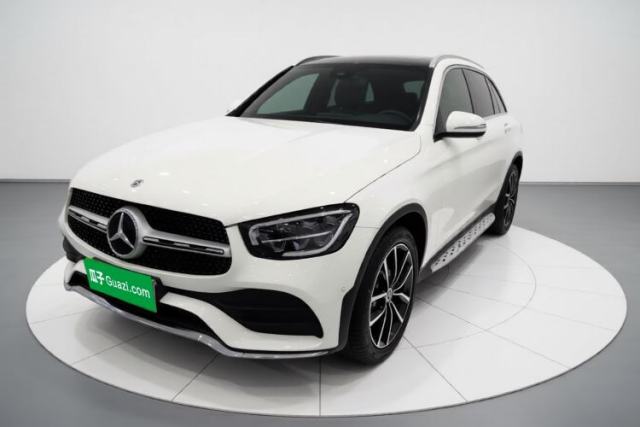 Ojetý Mercedes-Benz GLC 2020 GLC 300 L 4MATIC Dynamic Edition