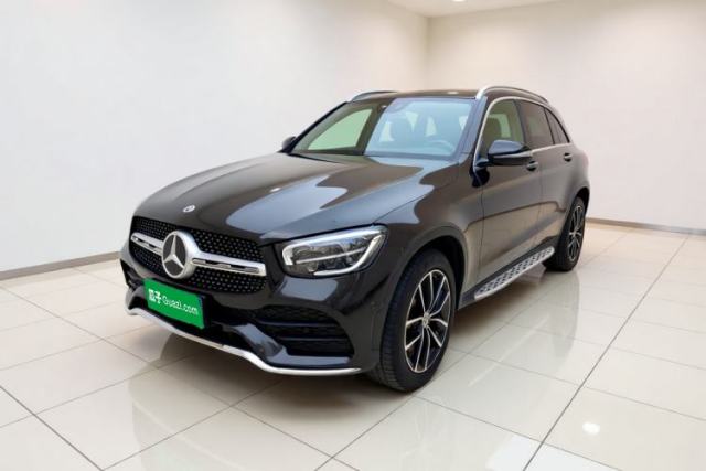 Ojetý Mercedes-Benz GLC 2021 GLC 300 L 4MATIC Dynamic Model
