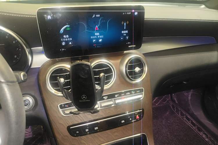 Used Mercedes-Benz GLC 2021 GLC 260 L 4MATIC Luxury Model Audio And AC Panel