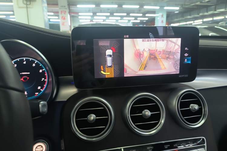 Used Mercedes-Benz GLC 2021 GLC 300 L 4MATIC Dynamic Model Audio And AC Panel