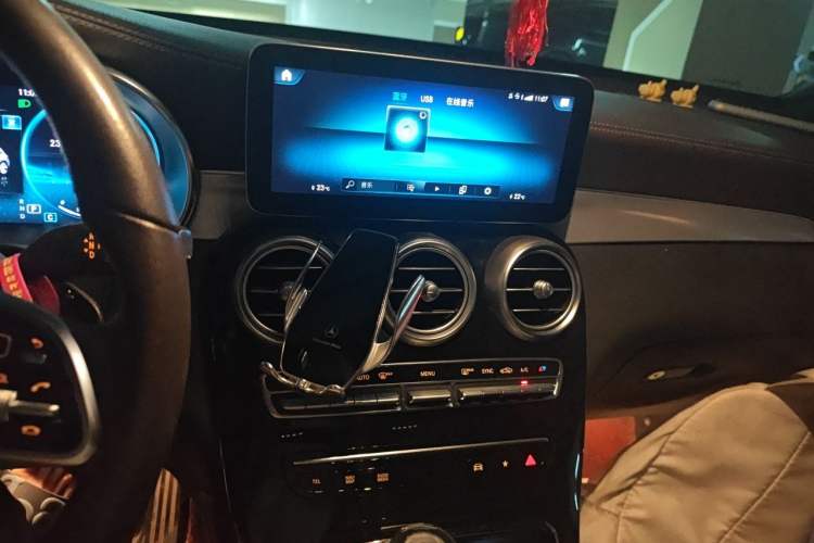 Used Mercedes-Benz GLC 2021 GLC 260 L 4MATIC Dynamic Edition Audio And AC Panel