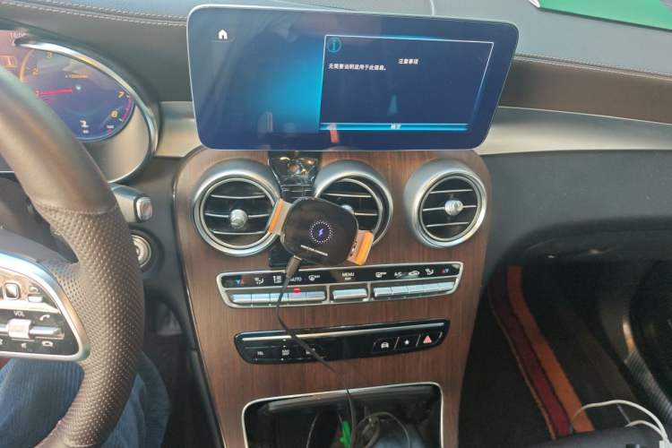 Used Mercedes-Benz GLC 2021 GLC 300 L 4MATIC Dynamic Model Audio And AC Panel