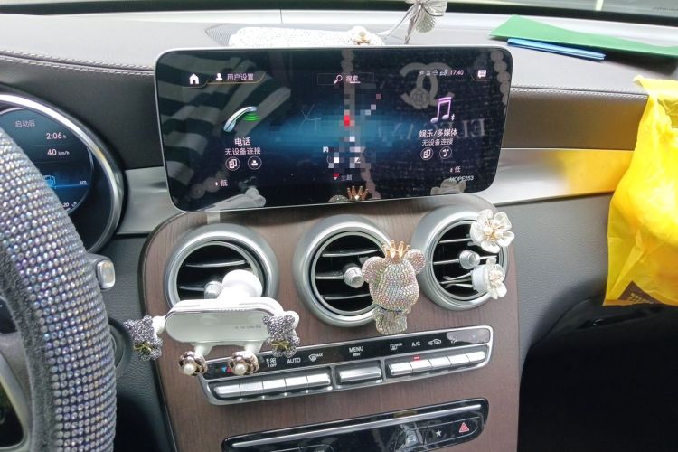 Used Mercedes-Benz GLC 2021 GLC 260 L 4MATIC Luxury Model Audio And AC Panel