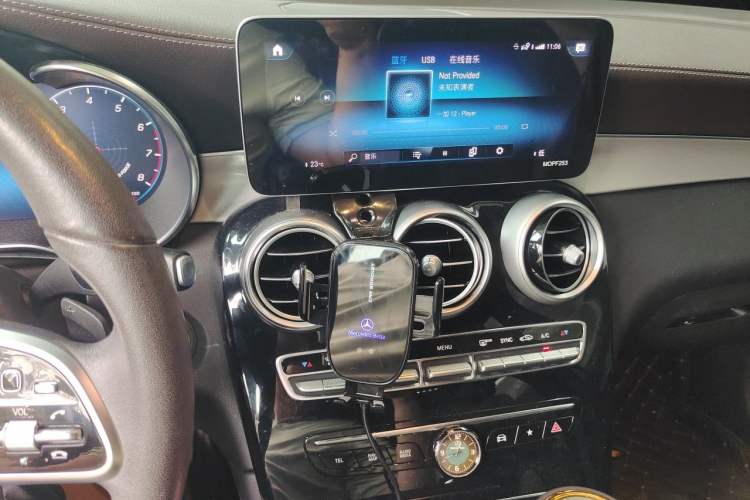 Used Mercedes-Benz GLC 2021 GLC 260 L 4MATIC Dynamic Edition Audio And AC Panel