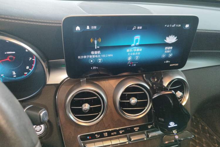 Used Mercedes-Benz GLC 2021 GLC 260 L 4MATIC Luxury Model Audio And AC Panel